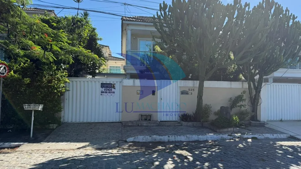Casa, 4 quartos, 133 m² - Foto 1