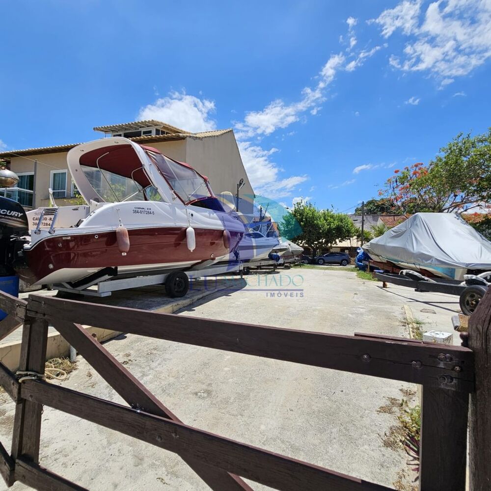 Casa à venda e aluguel com 3 quartos, 256m² - Foto 42