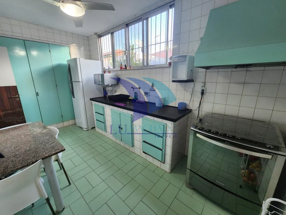 Casa, 6 quartos, 200 m² - Foto 3