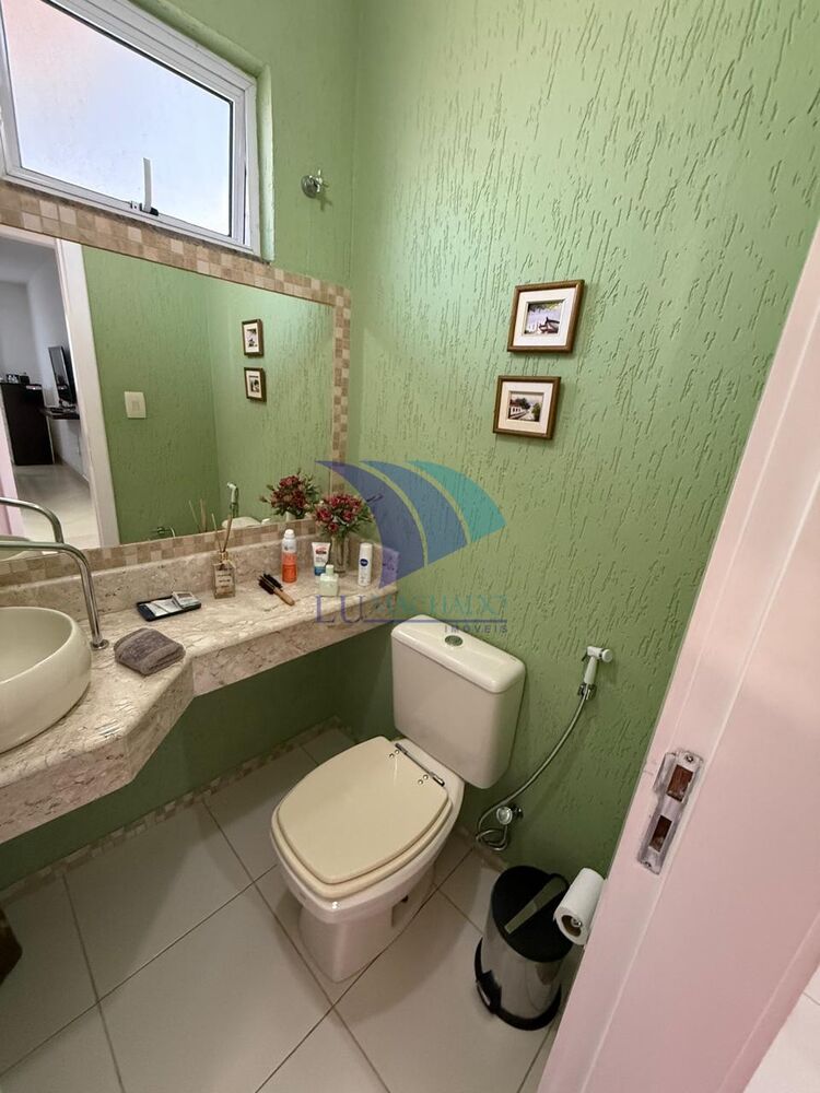 Casa, 3 quartos, 236 m² - Foto 3