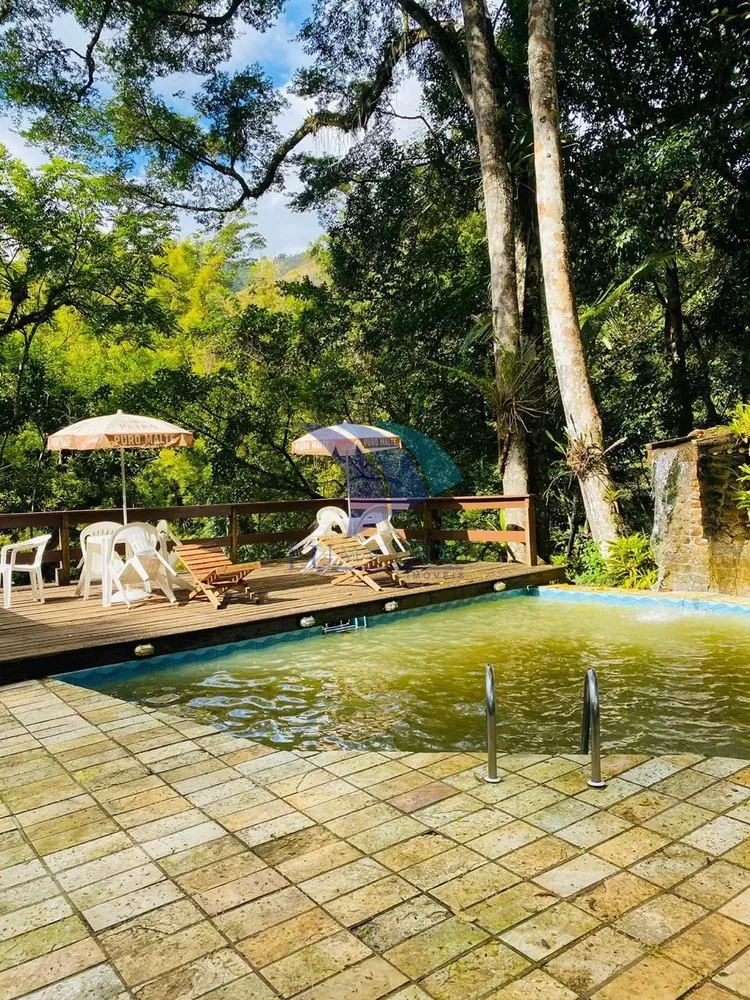 Casa, 4 quartos, 240 m² - Foto 35