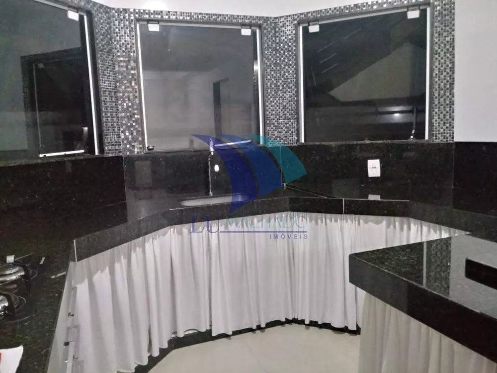 Casa, 4 quartos, 250 m² - Foto 12