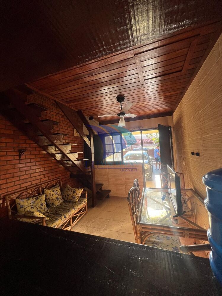 Casa, 3 quartos, 90 m² - Foto 2