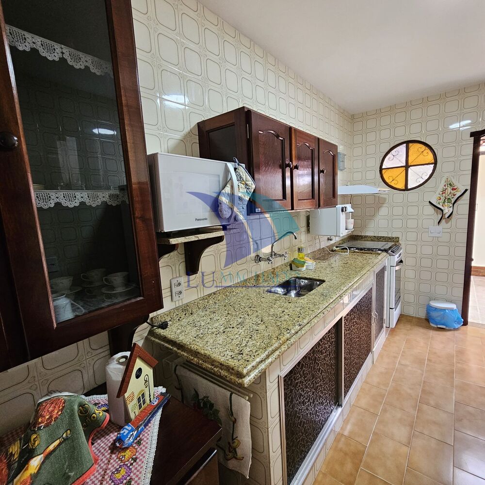 Casa à venda e aluguel com 3 quartos, 112m² - Foto 2