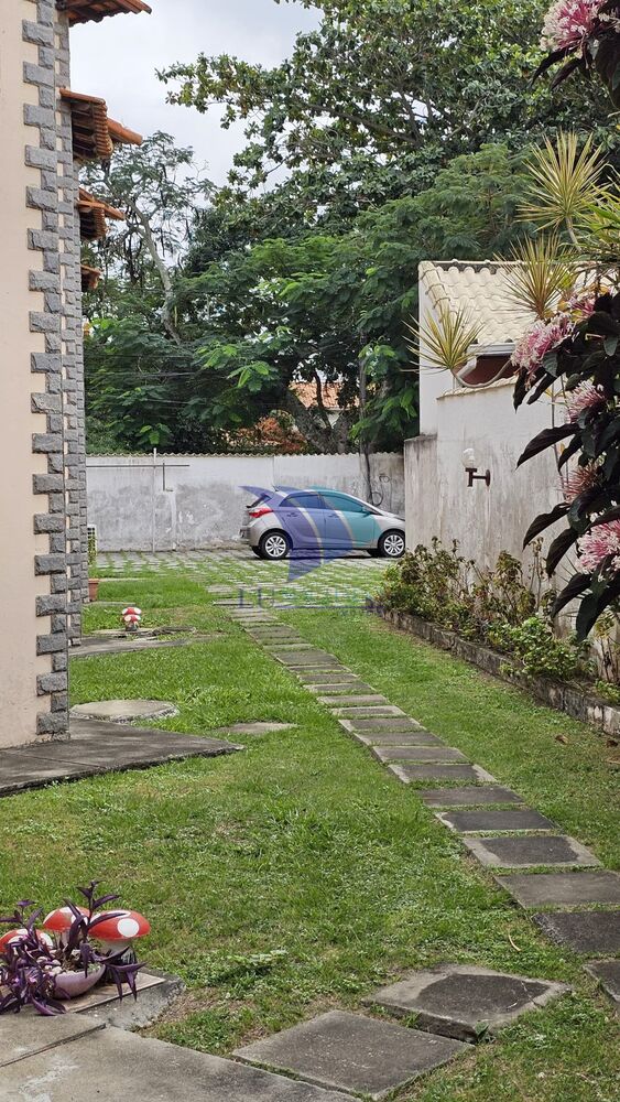 Casa à venda e aluguel com 2 quartos, 78m² - Foto 2