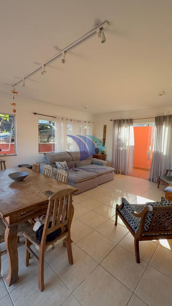 Casa, 3 quartos, 180 m² - Foto 1