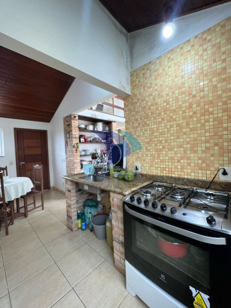 Casa, 3 quartos, 180 m² - Foto 3