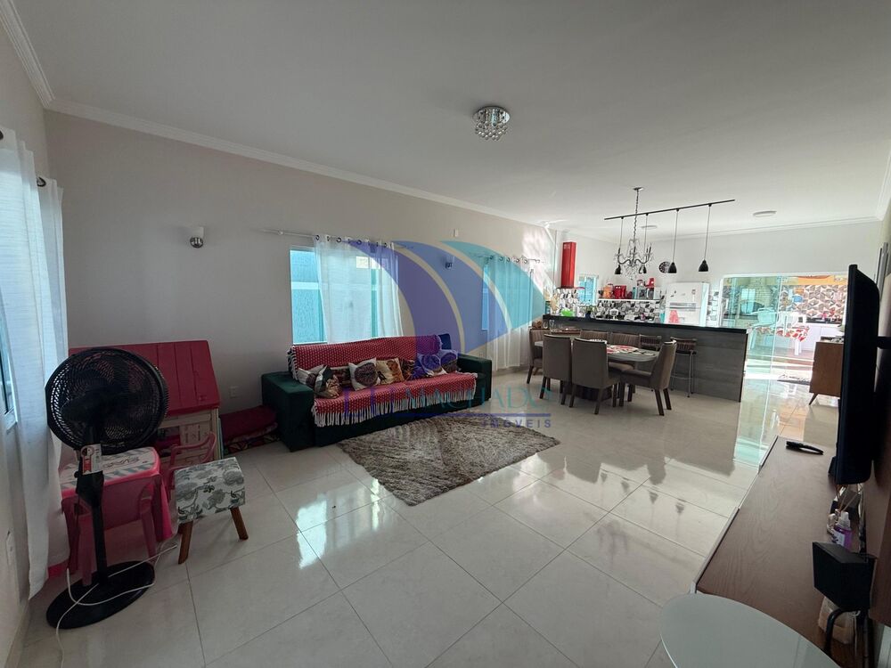 Casa à venda e aluguel com 3 quartos, 137m² - Foto 35