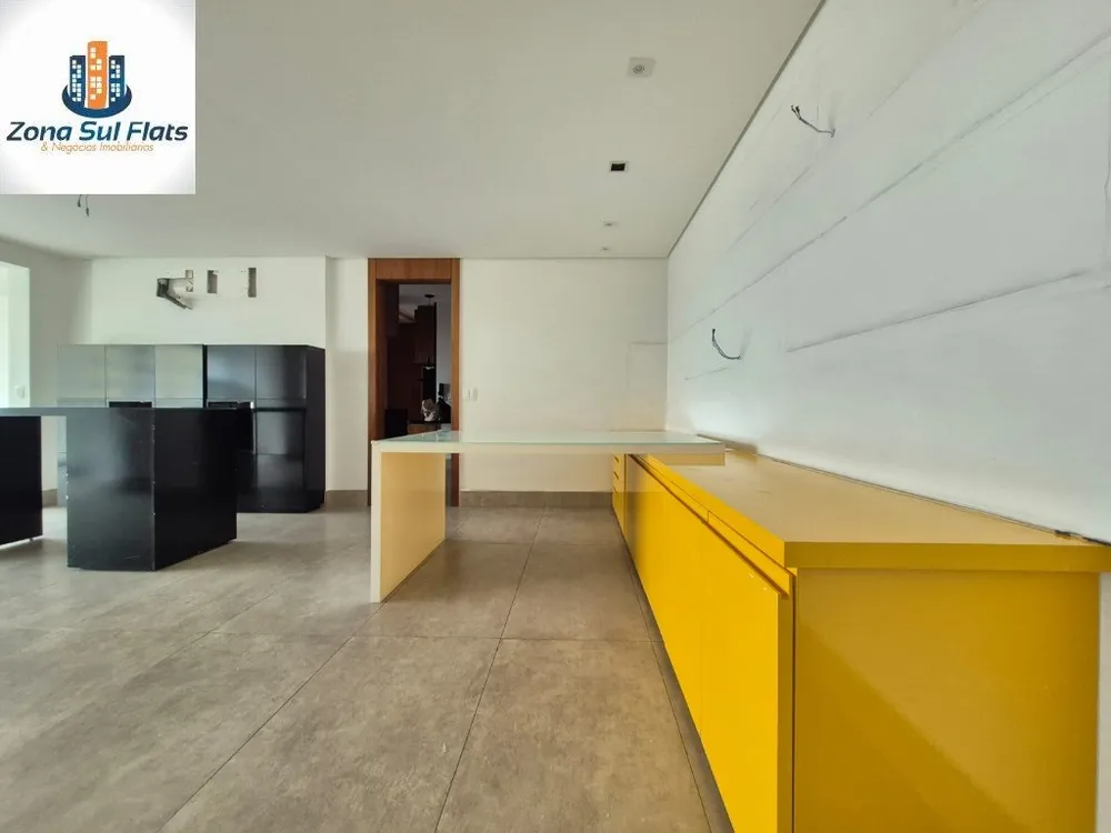 Apartamento, 3 quartos, 137 m² - Foto 2