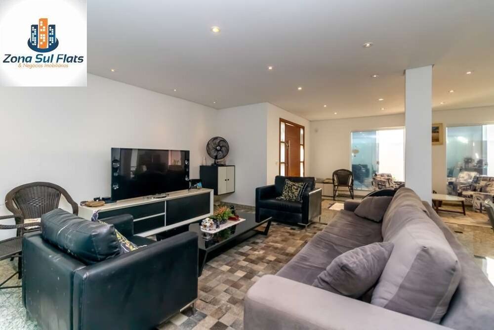 Prédio Inteiro à venda com 4 quartos, 265m² - Foto 1