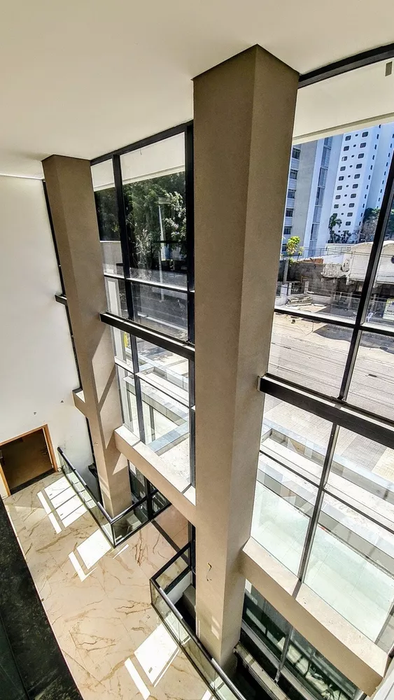 Apartamento à venda com 3 quartos, 127m² - Foto 8