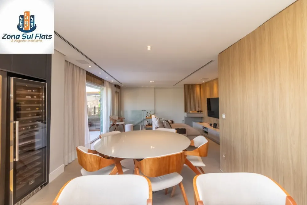 Cobertura, 3 quartos, 198 m² - Foto 3