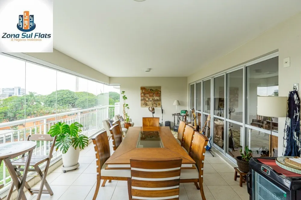 Apartamento, 3 quartos, 160 m² - Foto 2