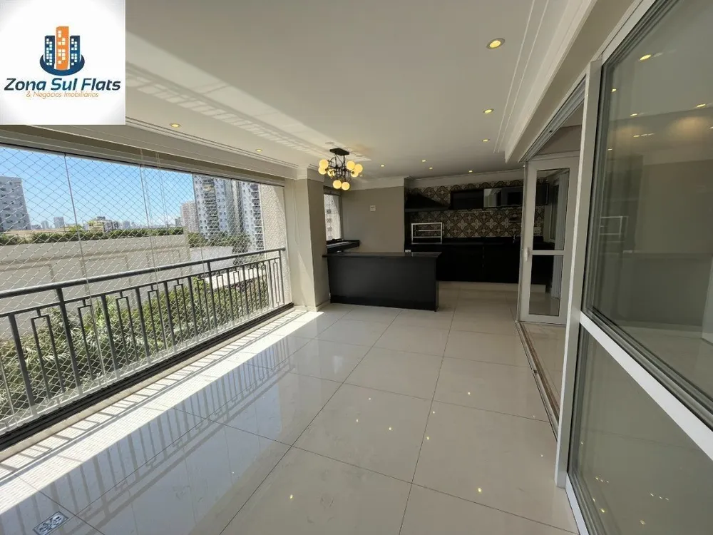 Apartamento, 3 quartos, 140 m² - Foto 2