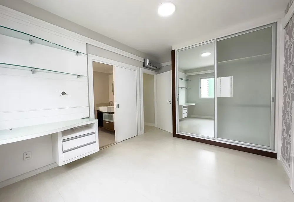 Apartamento, 3 quartos, 138 m² - Foto 2