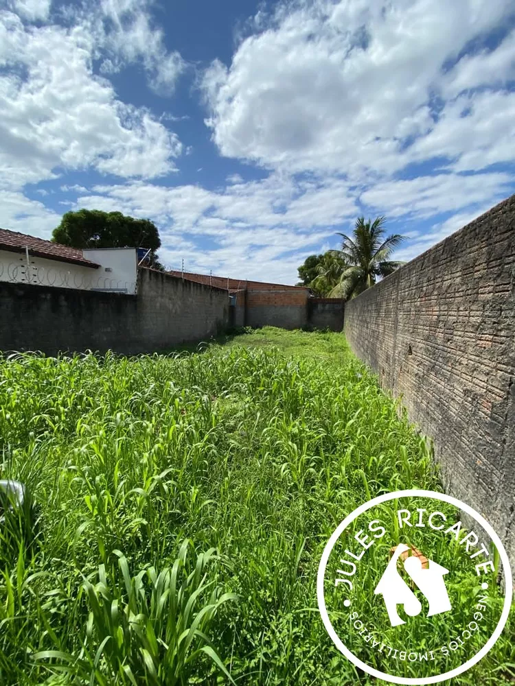 Terreno à venda, 1m² - Foto 1