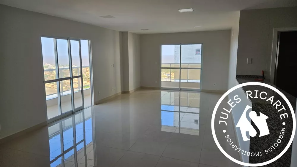 Apartamento à venda com 3 quartos, 154m² - Foto 1