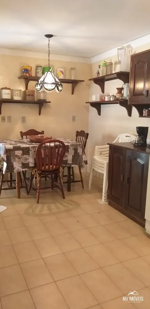Casa, 3 quartos, 269 m² - Foto 2