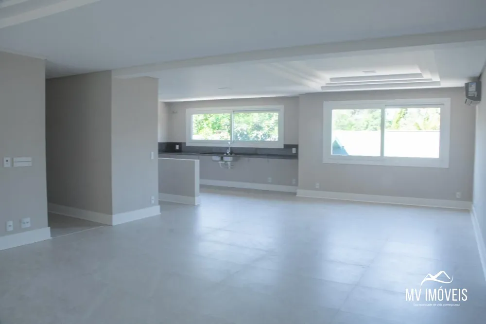 Apartamento, 3 quartos, 189 m² - Foto 1