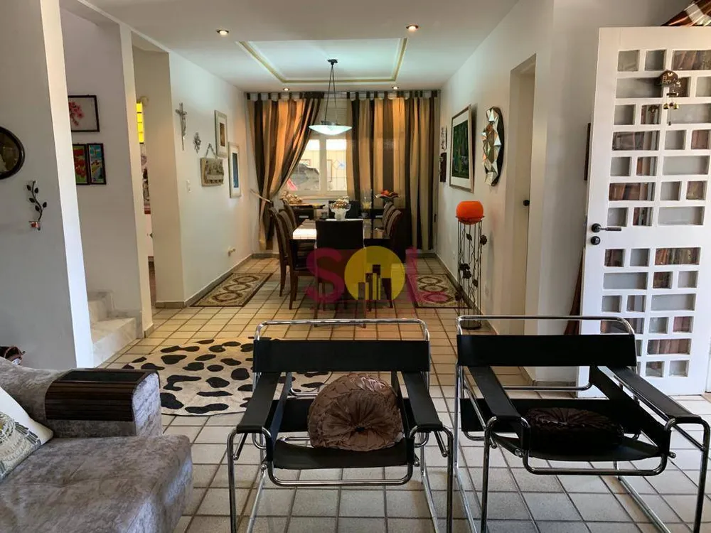 Casa, 4 quartos, 279 m² - Foto 1