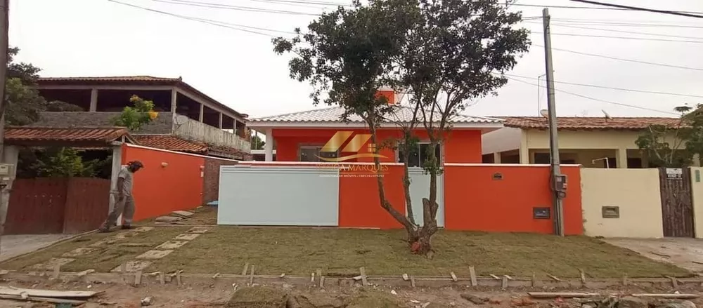 Casa à venda com 3 quartos, 150m² - Foto 2