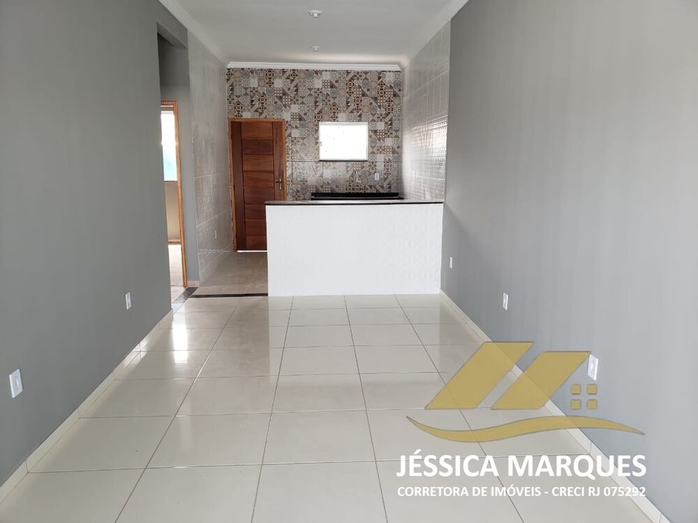 Casa à venda com 2 quartos, 250m² - Foto 3