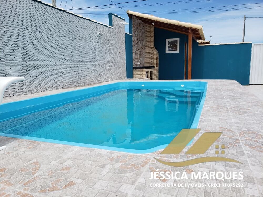 Casa à venda com 2 quartos, 250m² - Foto 2