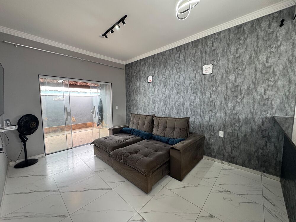 Casa, 3 quartos, 105 m² - Foto 1