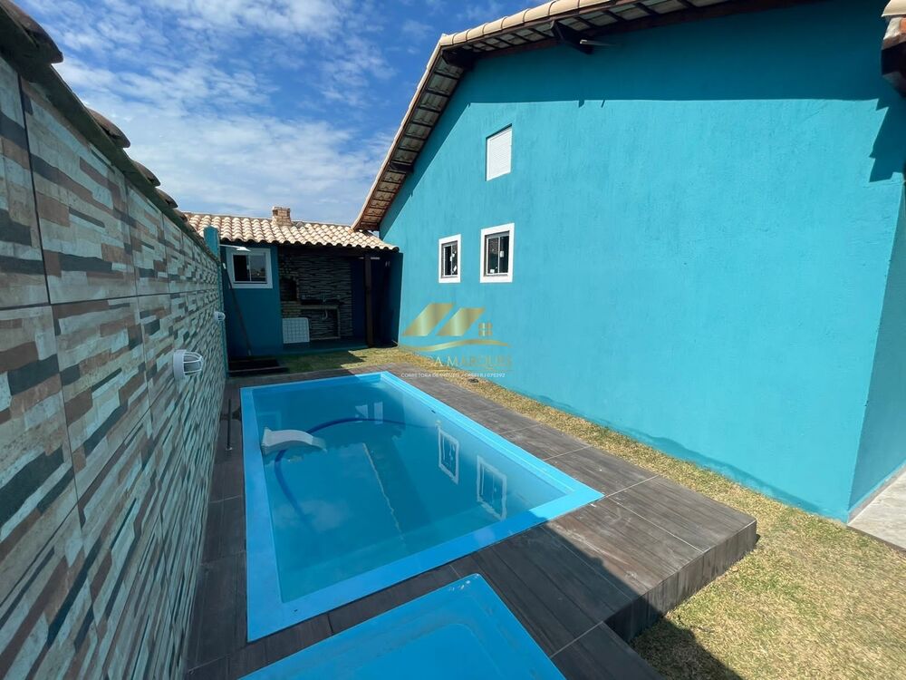 Casa à venda com 2 quartos, 150m² - Foto 1