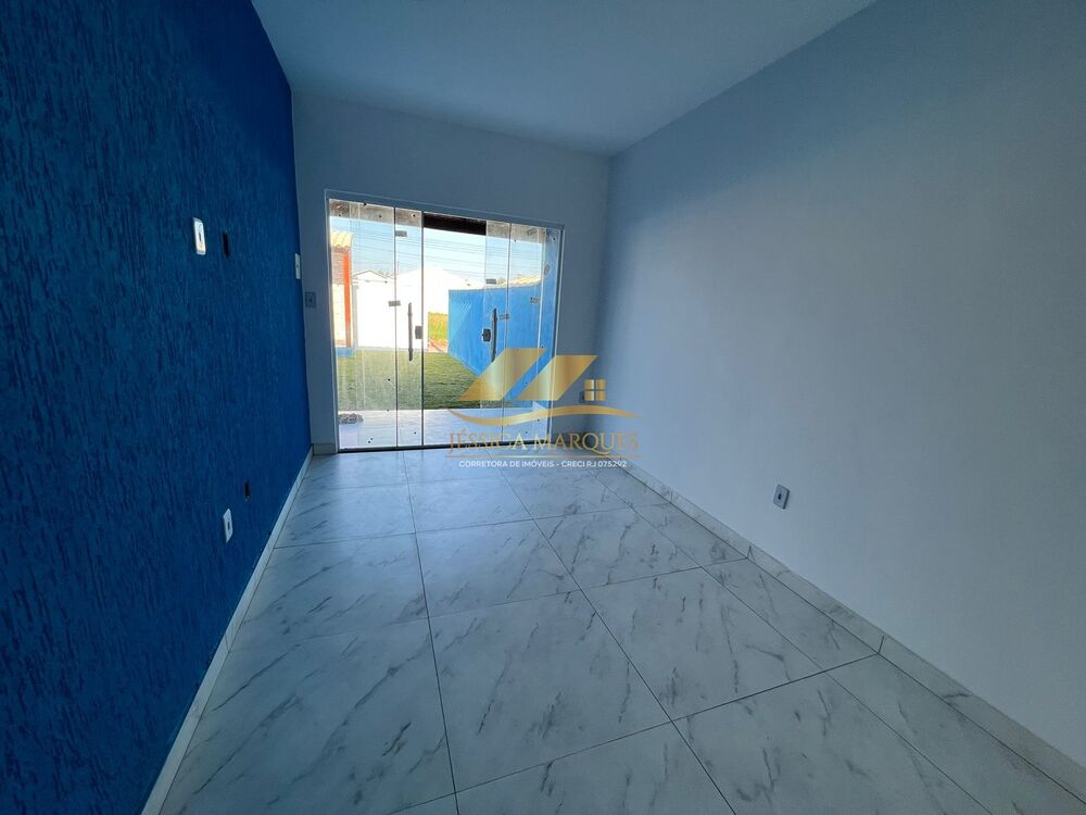 Casa à venda com 2 quartos, 120m² - Foto 3