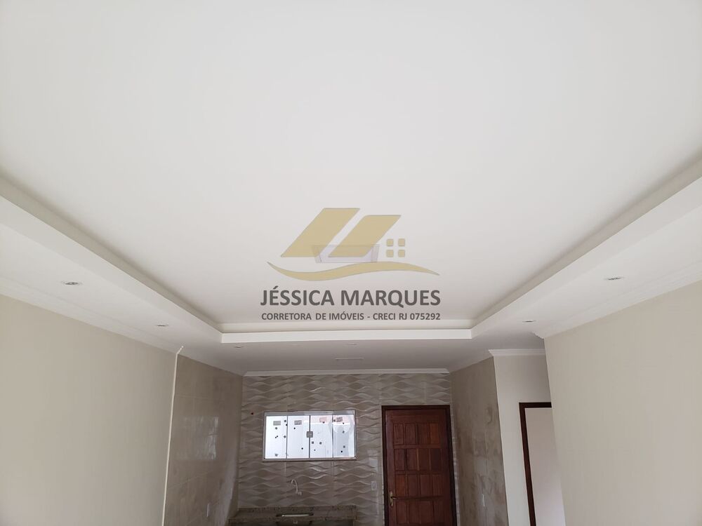 Casa à venda com 2 quartos, 136m² - Foto 2