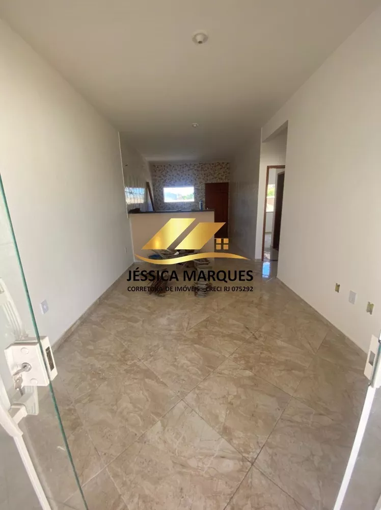 Casa à venda com 2 quartos, 130m² - Foto 4