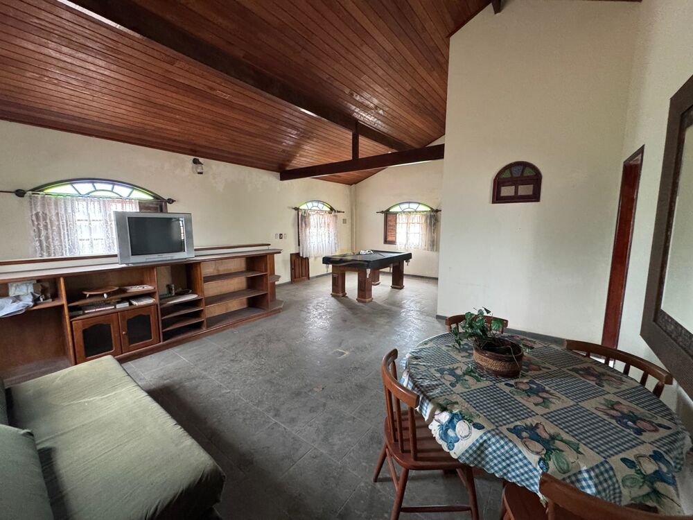 Casa, 5 quartos, 300 m² - Foto 1