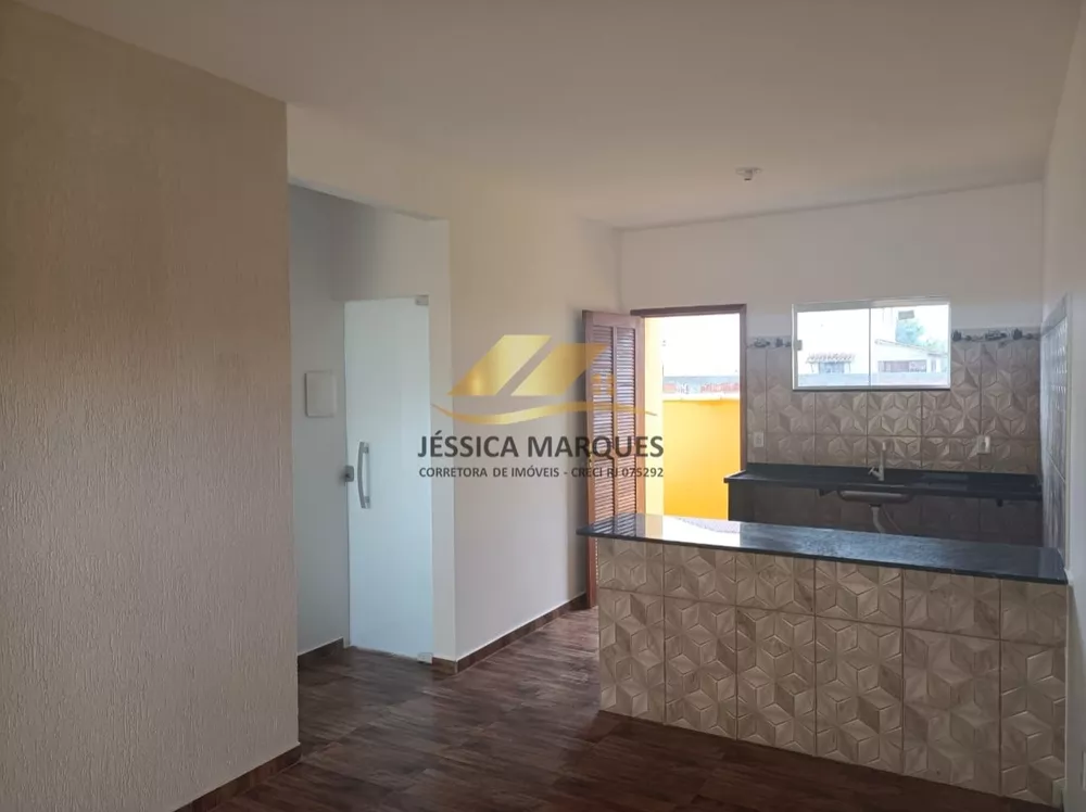 Casa à venda com 2 quartos, 130m² - Foto 11