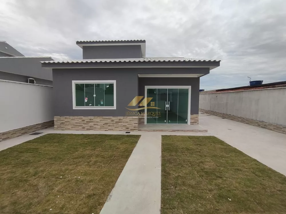 Casa à venda com 2 quartos, 200m² - Foto 1