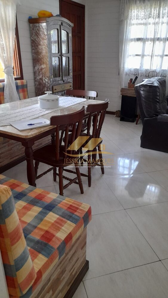 Casa à venda com 3 quartos, 720m² - Foto 4