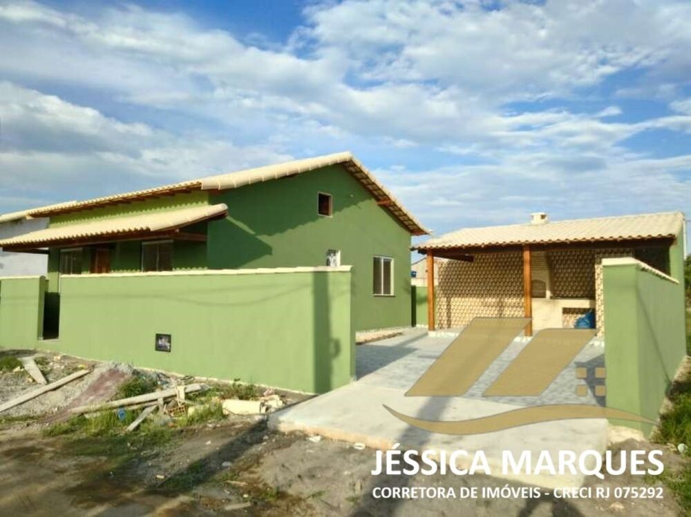 Casa à venda com 2 quartos, 130m² - Foto 1