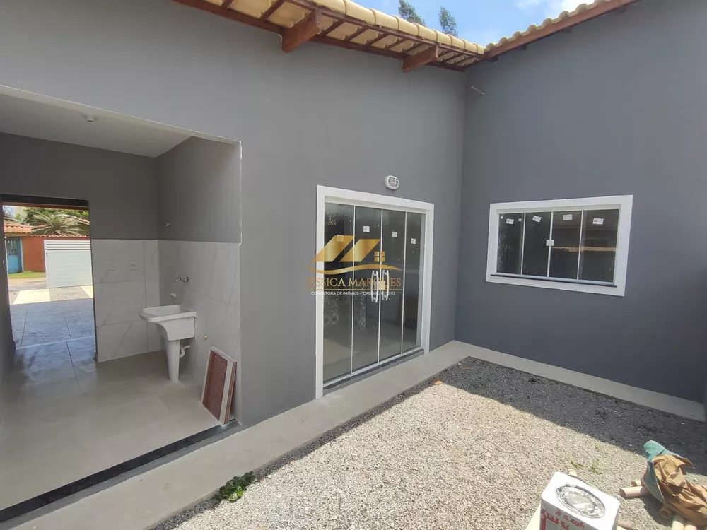 Casa à venda com 2 quartos, 130m² - Foto 3