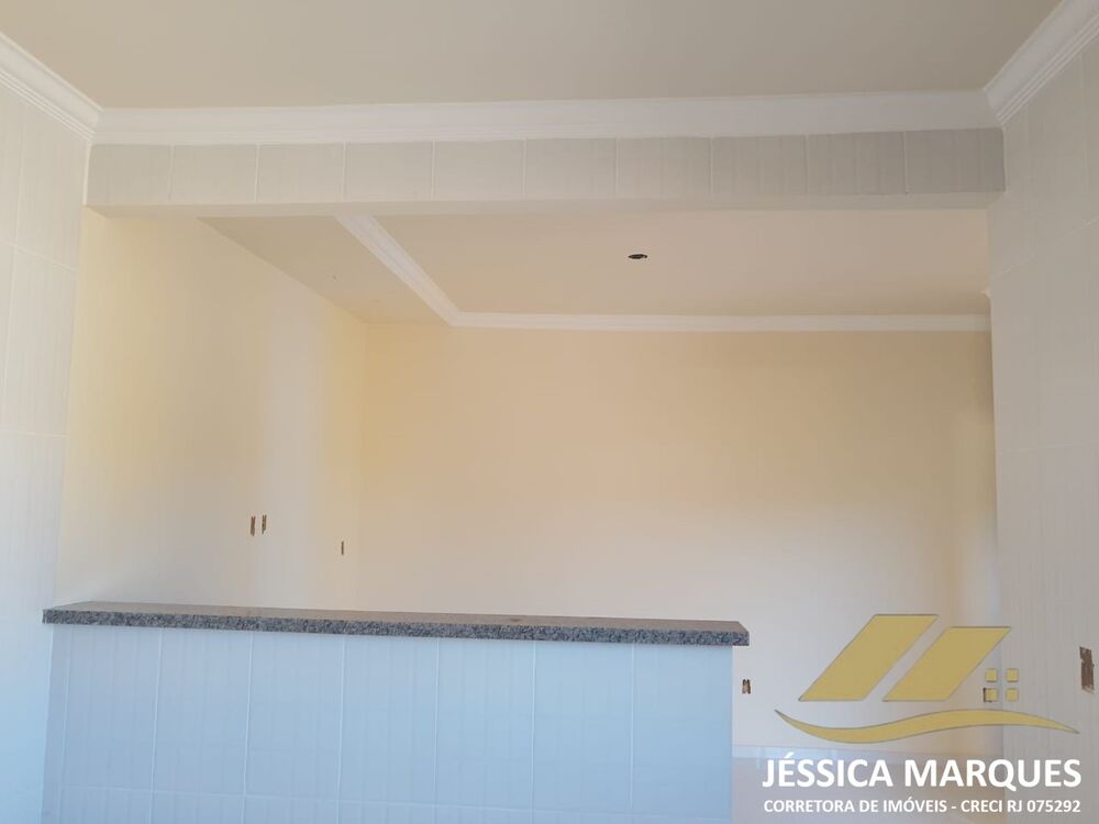 Casa à venda com 1 quarto, 72m² - Foto 4