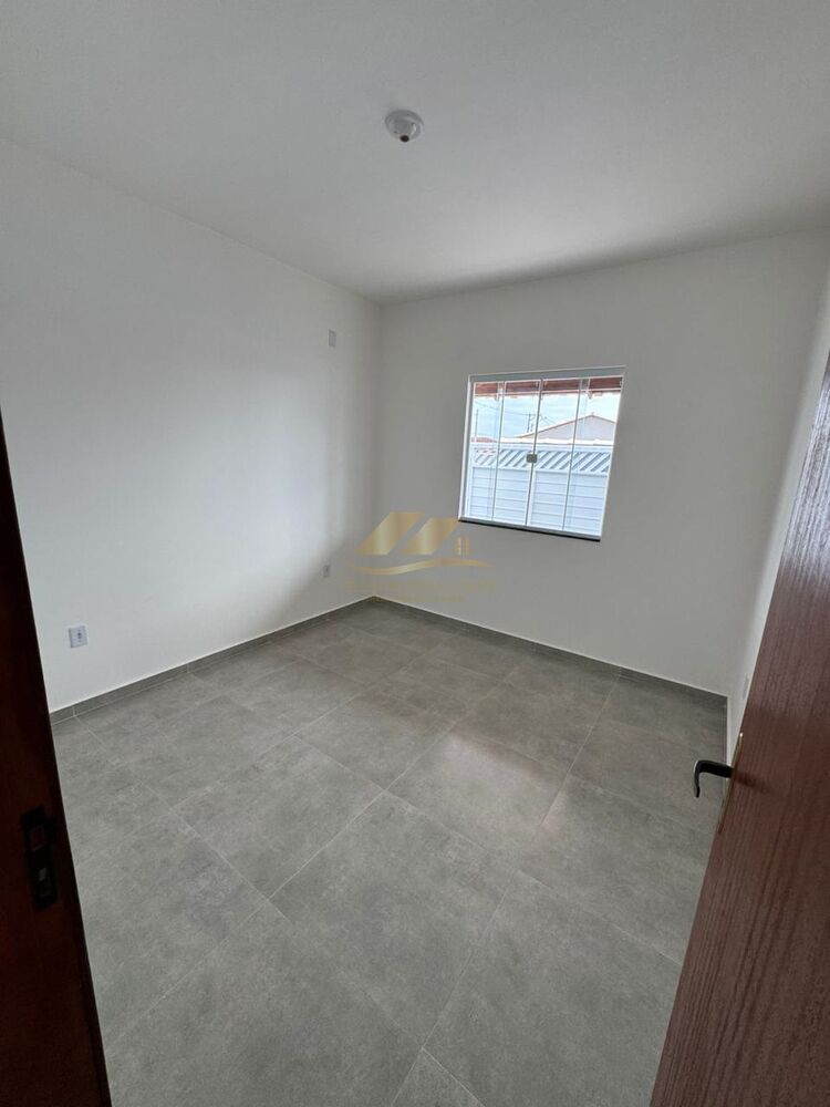 Casa, 2 quartos, 68 m² - Foto 1
