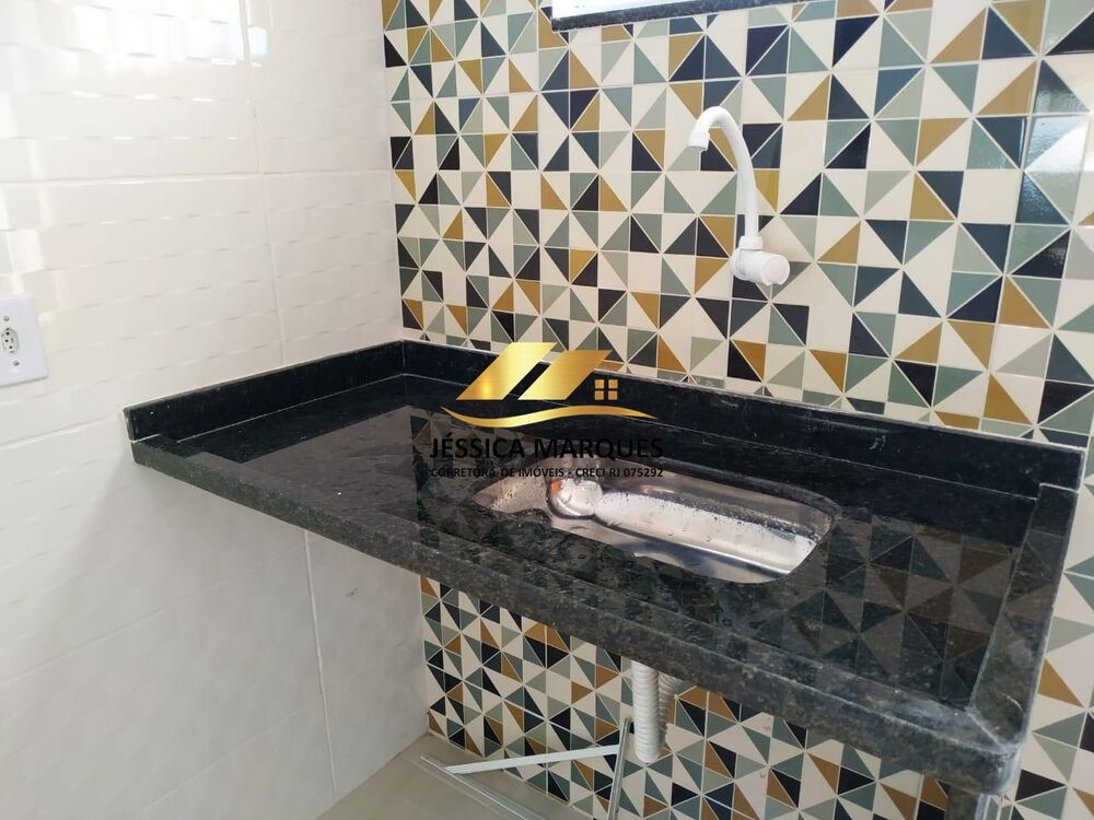 Casa à venda com 2 quartos, 130m² - Foto 3