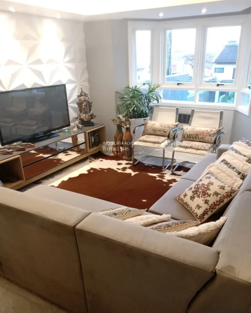 Casa, 3 quartos, 245 m² - Foto 2