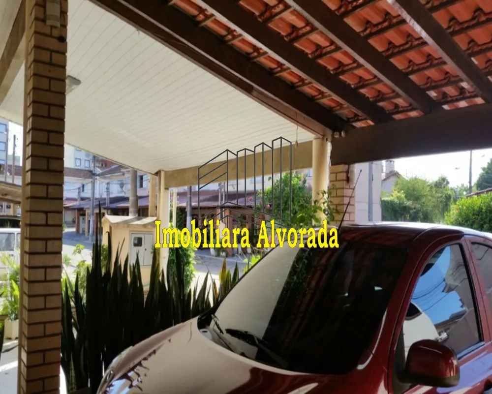 Casa, 3 quartos, 180 m² - Foto 1