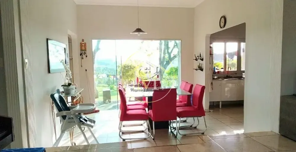 Chácara, 5 quartos, 4200 m² - Foto 2
