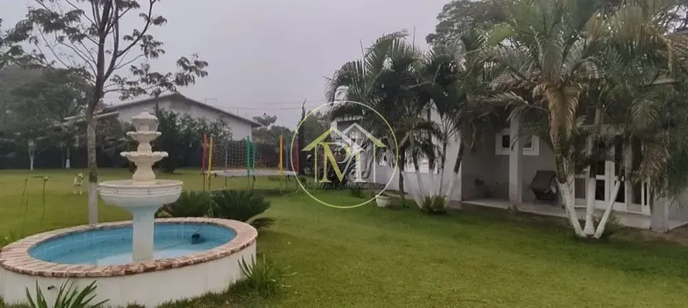 Chácara, 5 quartos, 4200 m² - Foto 1