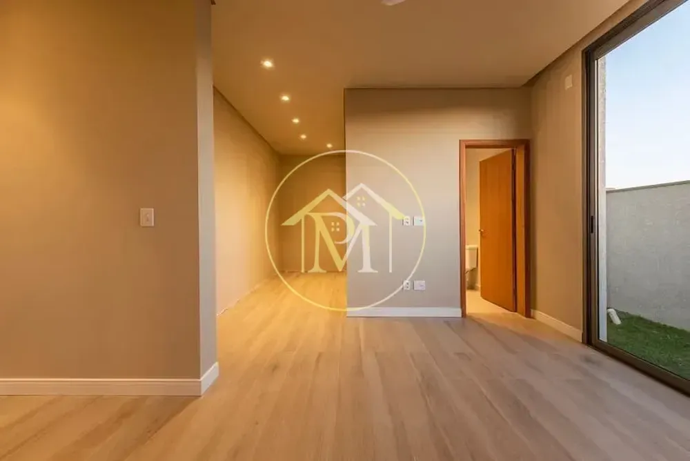 Casa, 3 quartos, 233 m² - Foto 2