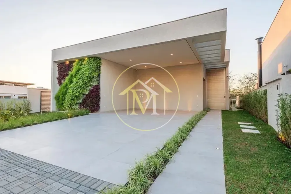 Casa, 3 quartos, 233 m² - Foto 1