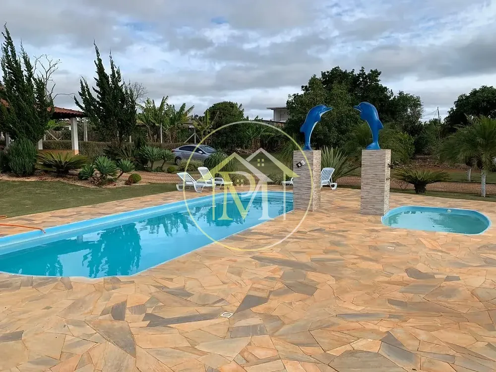 Chácara, 3 quartos, 5680 m² - Foto 1