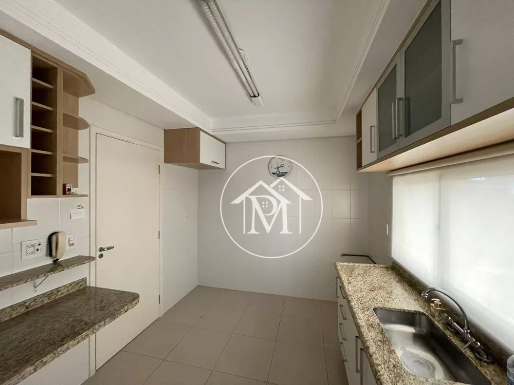 Apartamento à venda com 3 quartos, 98m² - Foto 2