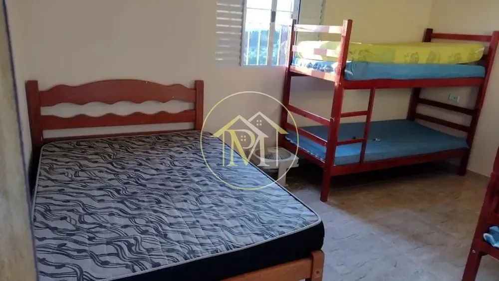 Chácara, 6 quartos, 1200 m² - Foto 1